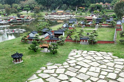 Top Hotels Closest to Splendid China Folk Village .